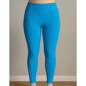 DSG Blue Capri Leggings‎ Women’s M Criss Cross Ankle Activewear Stretchy Pants